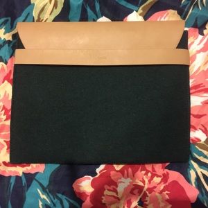 NWOT Dark green wool clutch/envelope purse